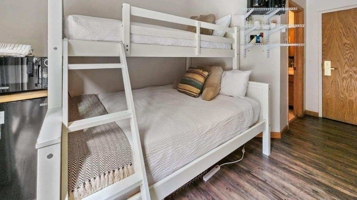 Cozy Studio With Shared Pool -3 Min To Ski Lift Breckenridge Exterior foto
